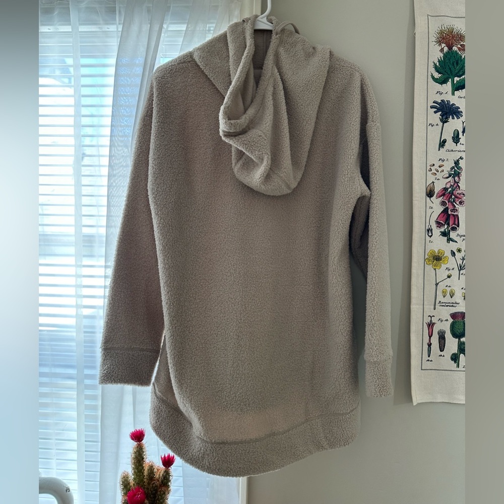 Oversized Sherpa hoodie